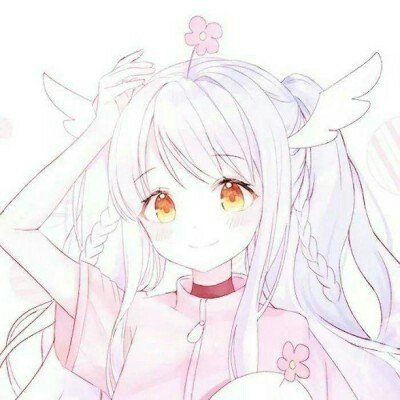 女子挖野菜挖到大蛇 双方都吓坏了